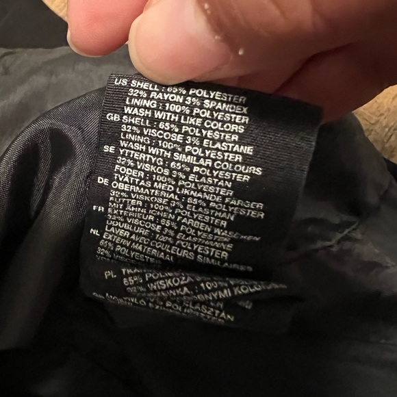 H&M Black Knee-Length A-Line Pleated Skirt - Picture 7 of 9